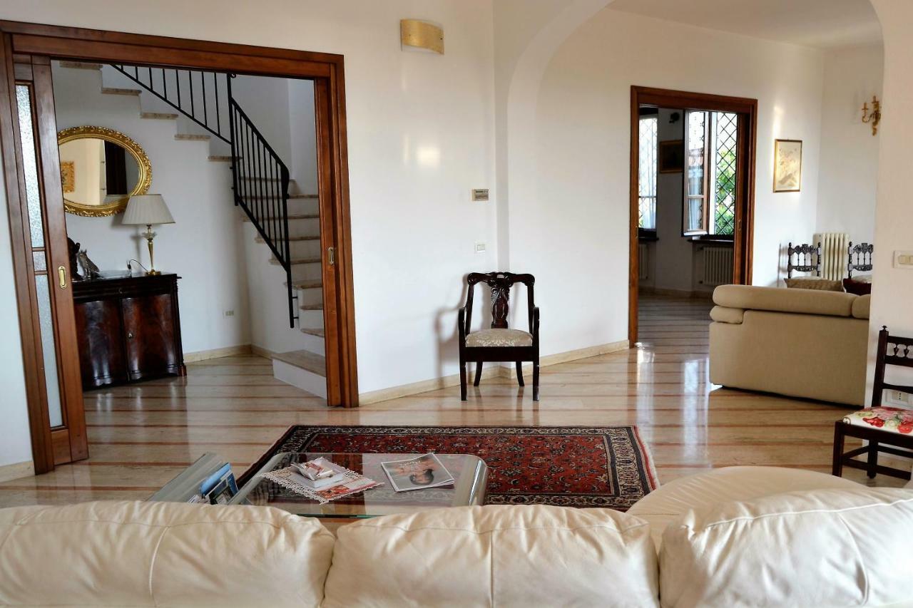 Villa Beatrice Lonato Exterior photo