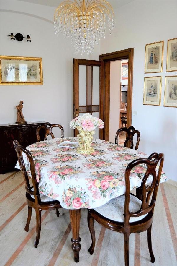 Villa Beatrice Lonato Exterior photo
